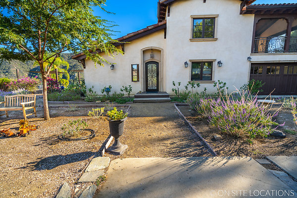 OSL 00480 - Calabasas 06 OSL 00480 - Calabasas 06