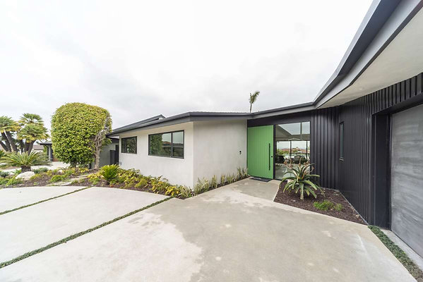 CAST Los Angeles 13738 CAST Los Angeles 13738