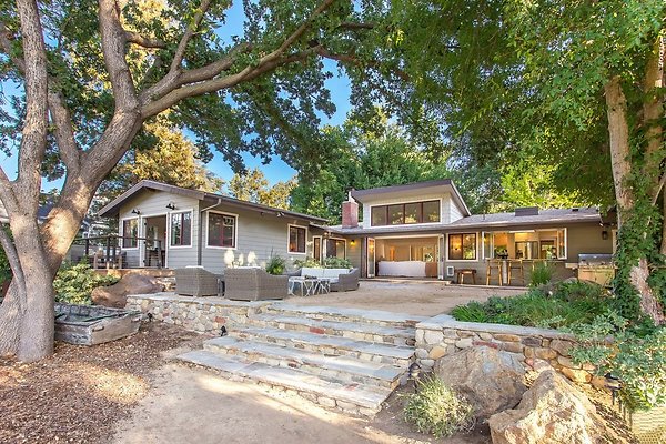 WFL-1813-Agoura 16 WFL-1813-Agoura 16