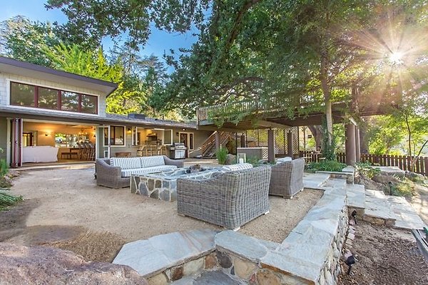 WFL-1813-Agoura 14 WFL-1813-Agoura 14