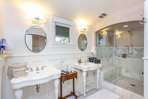 WFL-1813-Agoura 21 WFL-1813-Agoura 21