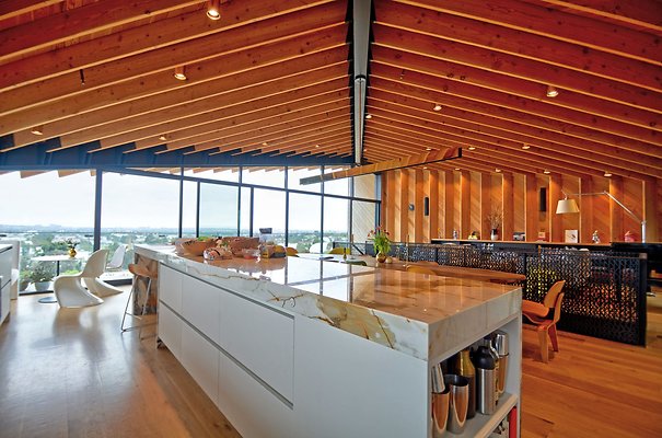 UNI D794 - West Los Angeles 19 UNI D794 - West Los Angeles 19