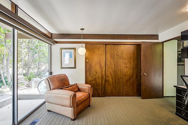 UNI A563 - Glendale 42 UNI A563 - Glendale 42