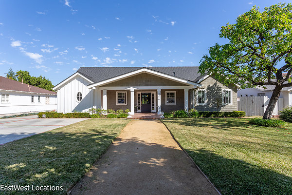 EW - AA 10039 - Van Nuys