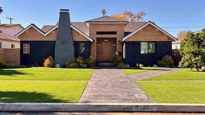 5109 Longridge Ave - Sherman Oaks