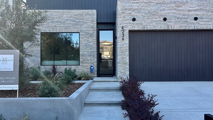 4239 Rhodes Ave - Studio City 03